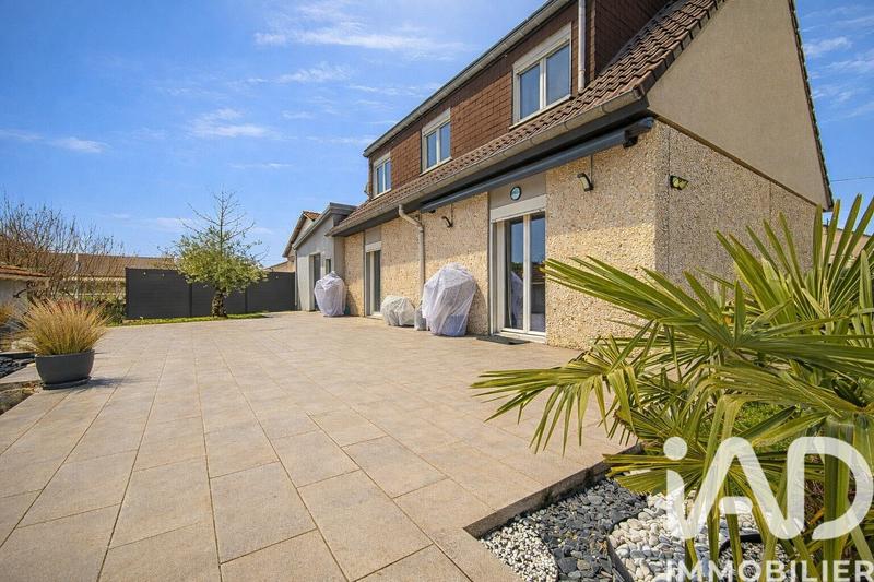 Maison - 130 m² - 5 pièces