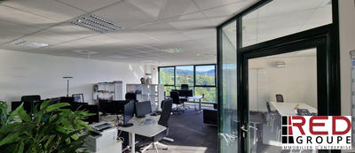 Bureau - 213 m²