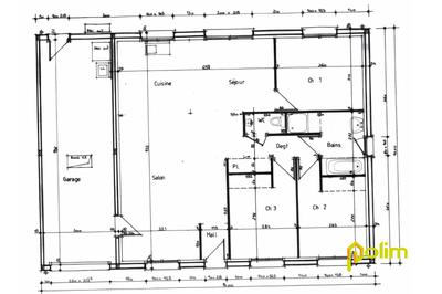 Maison - 93 m² - 5 pièces