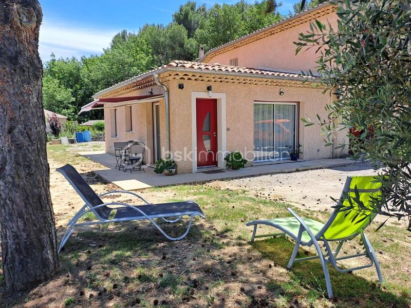 Villa - 180 m² - 5 pièces