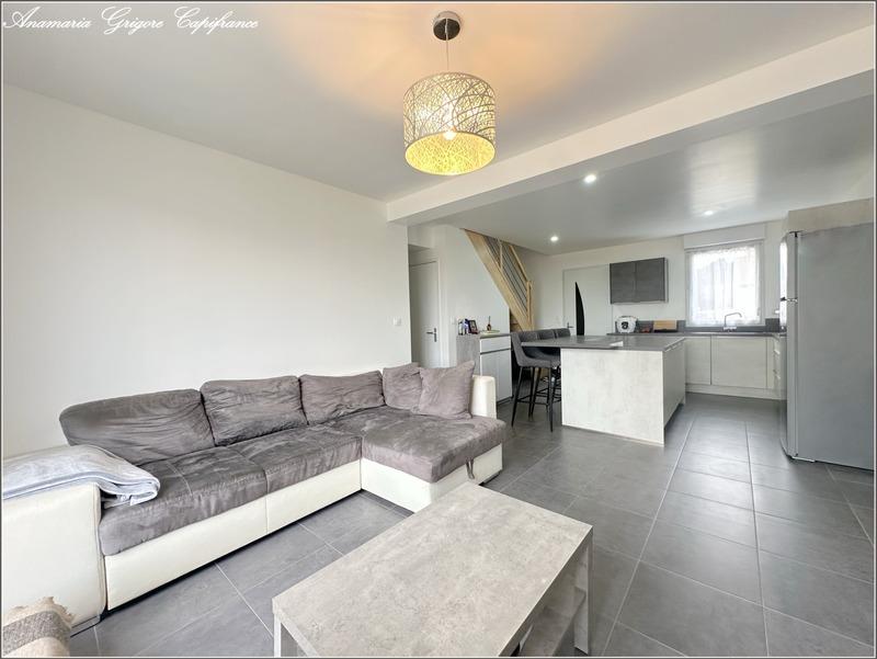 Maison - 102 m² - 5 pièces