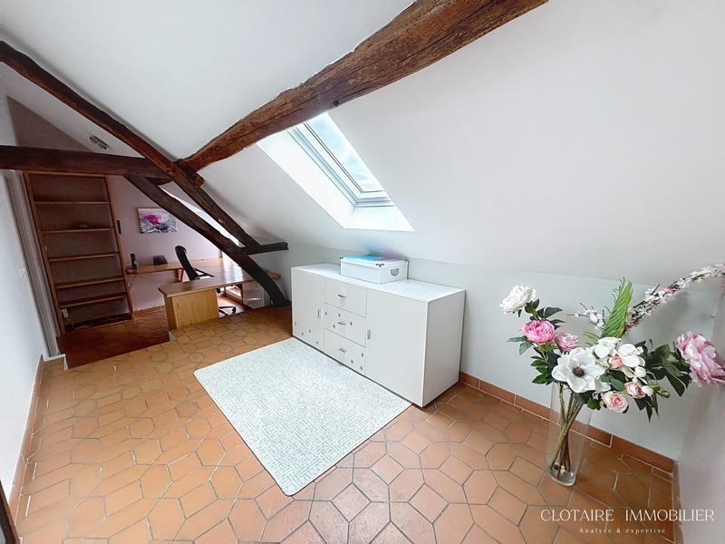 Maison - 200 m² - 10 pièces