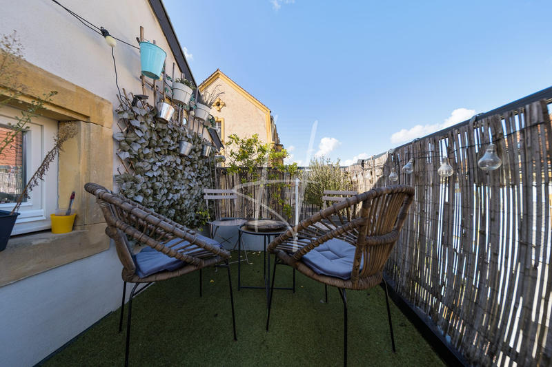 Appartement - 97 m² - 5 pièces