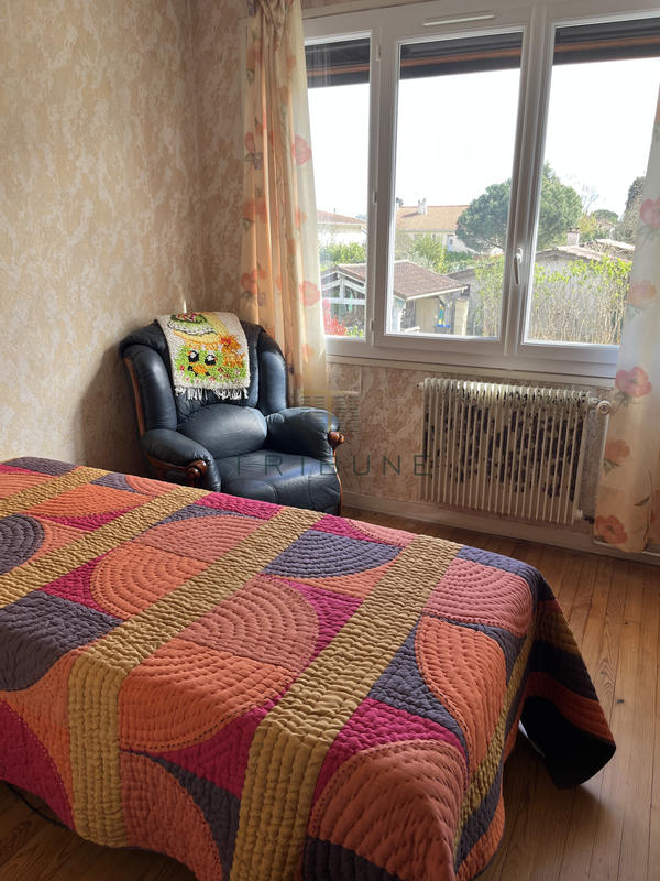 Maison - 183 m² - 8 pièces