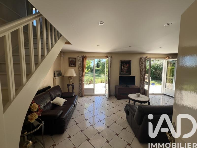 Maison - 160 m² - 8 pièces