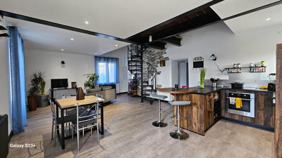 Maison - 105 m² - 4 pièces