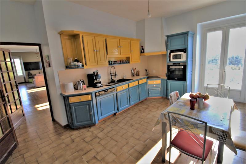 Corps de ferme - 300 m² - 6 pièces