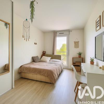 Appartement - 79 m² - 4 pièces