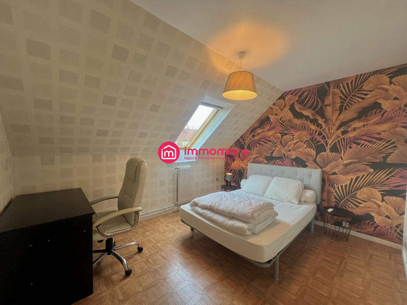 Maison - 90 m² - 5 pièces