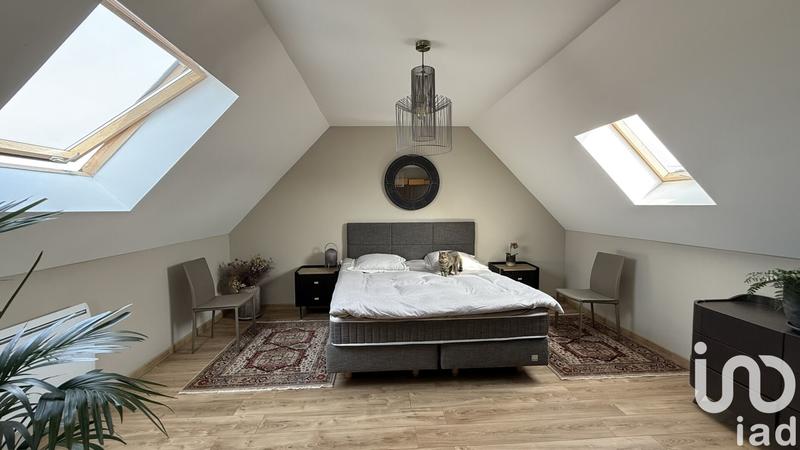 Maison - 92 m² - 5 pièces