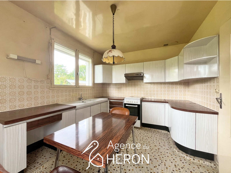 Maison - 137 m² - 7 pièces