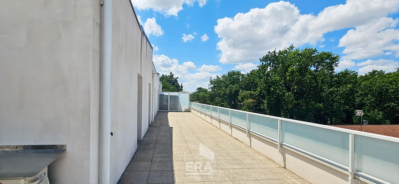 Appartement - 80 m² - 3 pièces