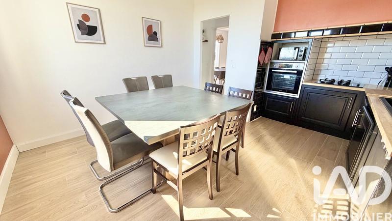 Maison - 90 m² - 4 pièces