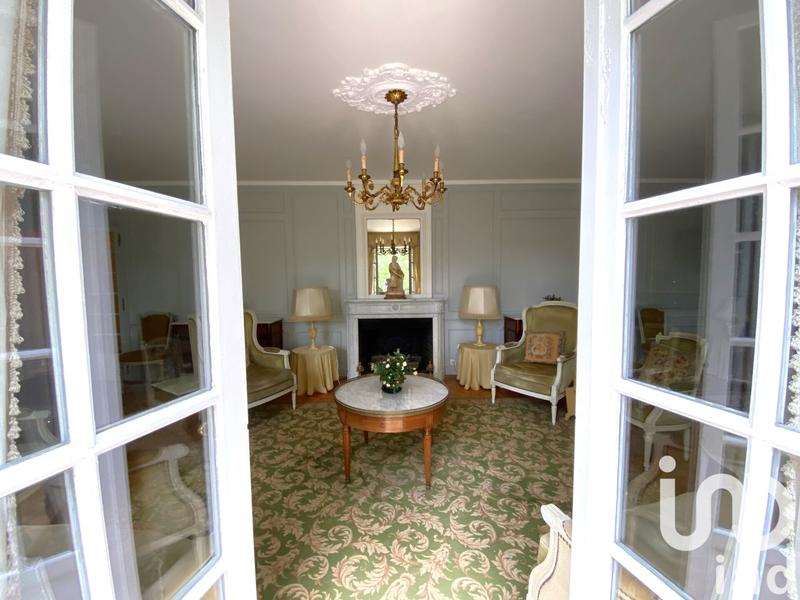 Maison - 216 m² - 7 pièces