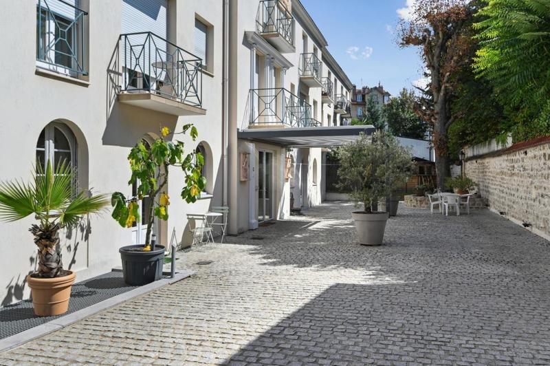 Appartement - 178 m² - 5 pièces