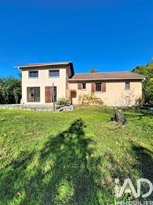 Maison - 105 m² - 5 pièces