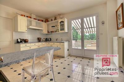 Maison - 178 m² - 6 pièces