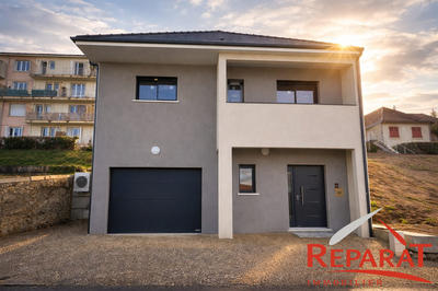 Maison - 108 m² - 5 pièces