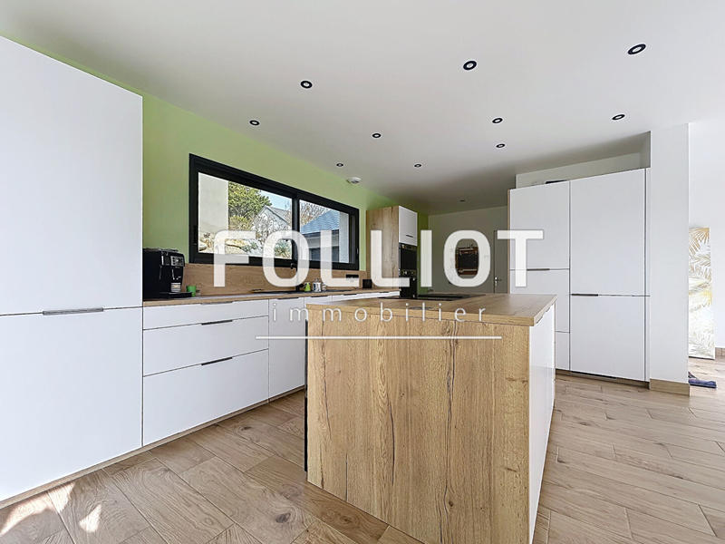 Maison - 138 m² - 7 pièces