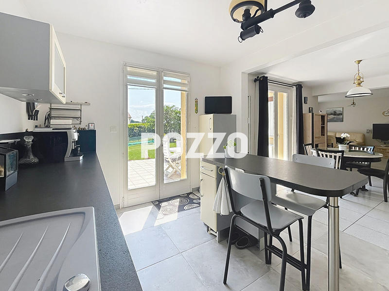 Maison - 150 m² - 6 pièces