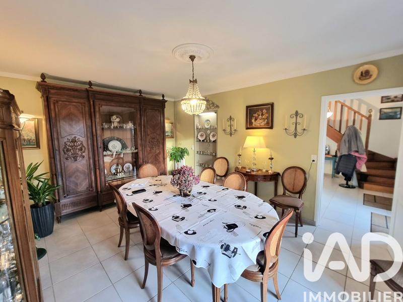 Maison - 148 m² - 7 pièces