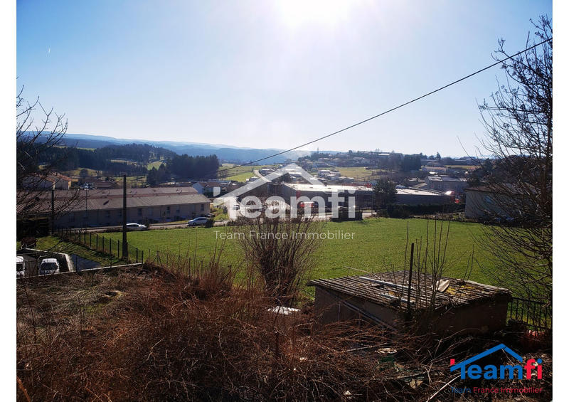 Maison - 74 m² - 4 pièces