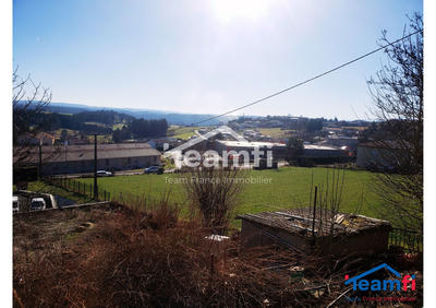 Maison - 74 m² - 4 pièces