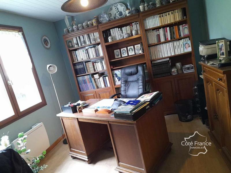 Maison - 182 m² - 8 pièces