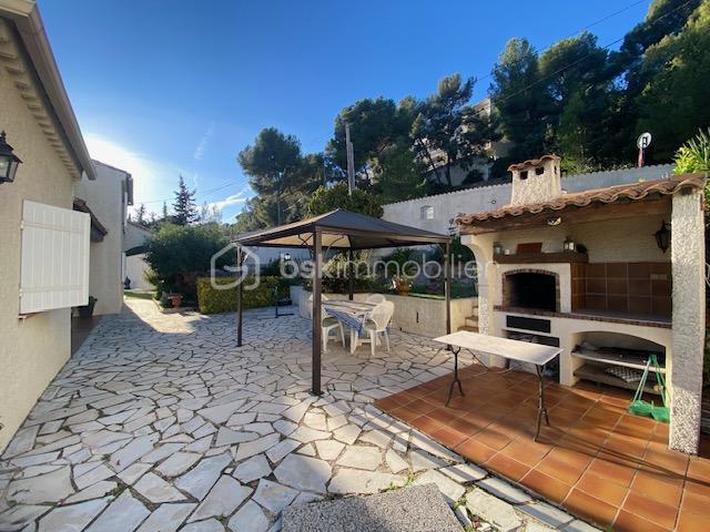 Villa - 220 m² - 7 pièces