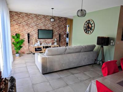 Maison - 88 m² - 4 pièces