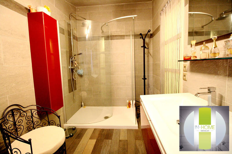 Maison - 147 m² - 1 pièce