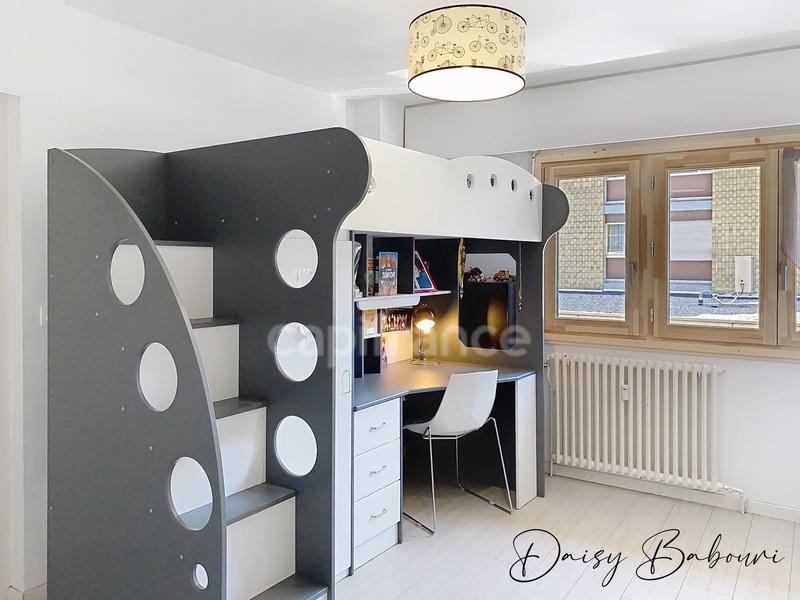 Appartement - 121 m² - 5 pièces