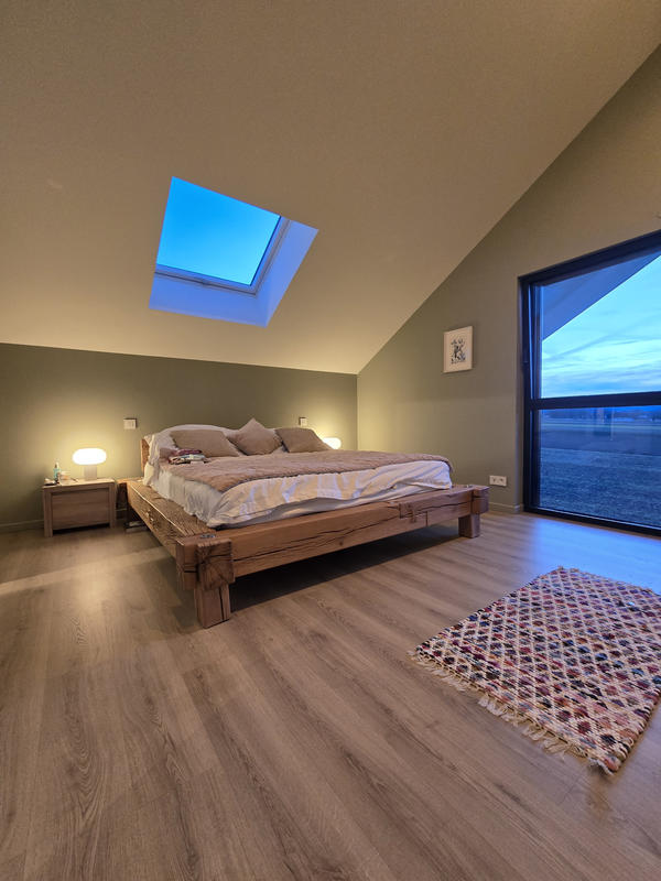 Maison - 255 m² - 8 pièces