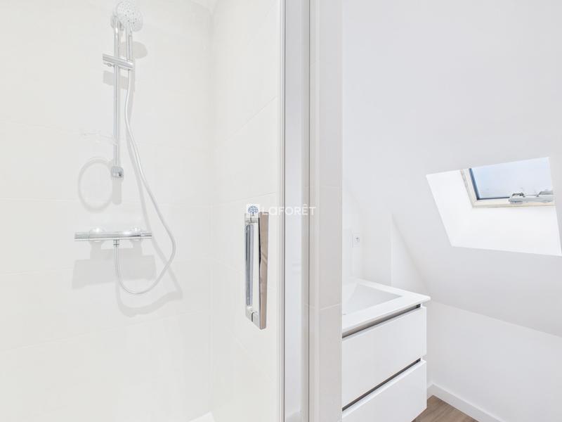 Appartement - 75 m² - 4 pièces