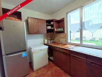 Maison traditionnelle - 110 m² - 6 pièces