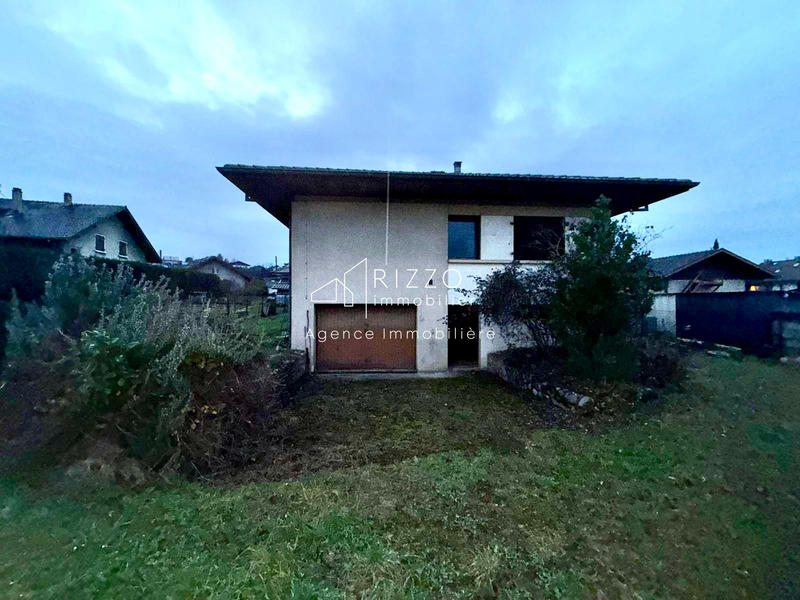 Maison - 110 m² - 6 pièces