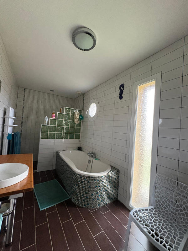 Maison - 99 m² - 4 pièces