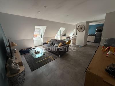 Appartement - 75 m² - 3 pièces