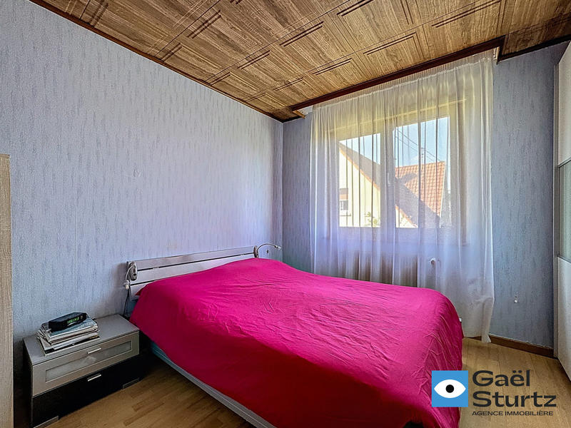 Maison - 182 m² - 8 pièces