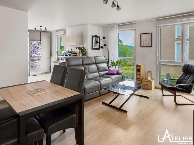 Appartement - 83 m² - 4 pièces