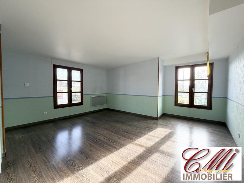 Maison - 145 m² - 6 pièces