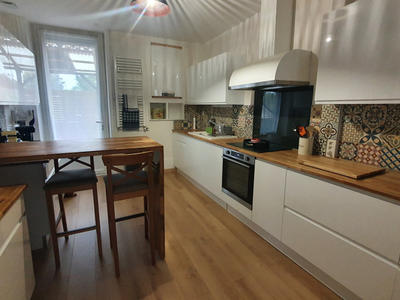 Appartement - 194 m² - 7 pièces