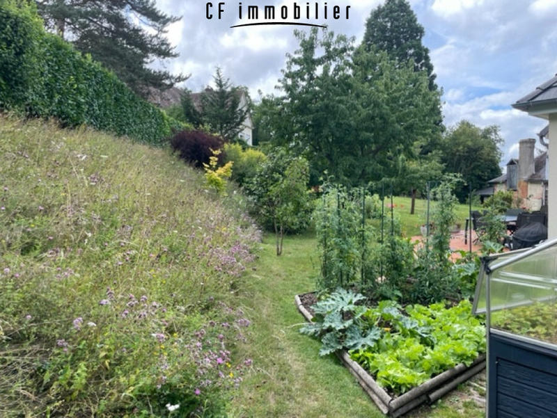 Maison - 143 m² - 5 pièces