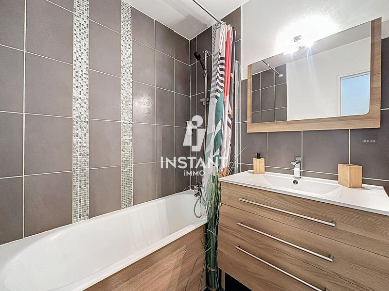 Appartement - 62 m² - 3 pièces