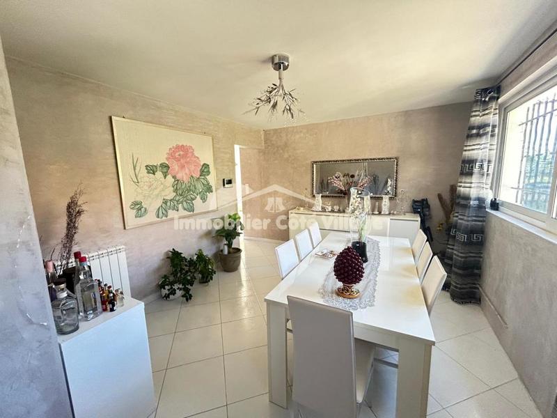 Villa - 115 m² - 6 pièces