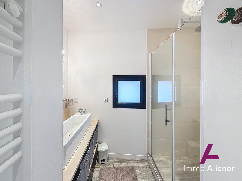 Villa - 130 m² - 5 pièces