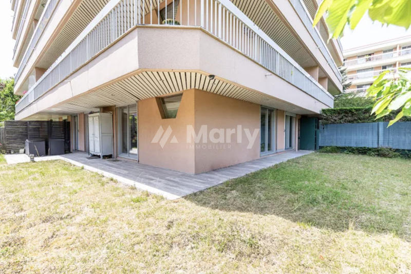 Appartement - 84 m² - 4 pièces