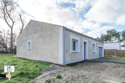 Maison - 103 m² - 4 pièces