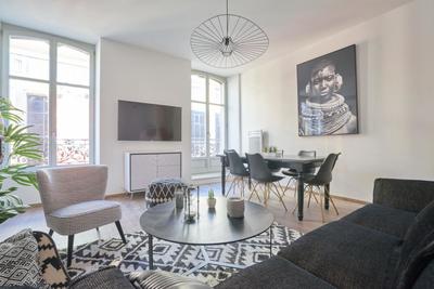 Appartement - 88 m² - 5 pièces