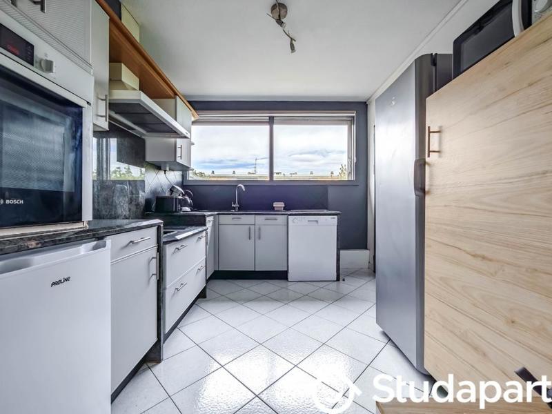 Chambre - 13 m² - 1 pièce